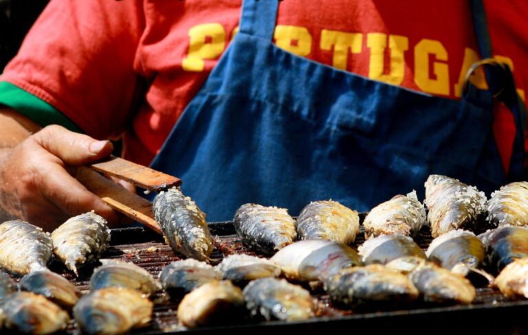 Lisbon Food Tours: Discover the Best Flavors of the City